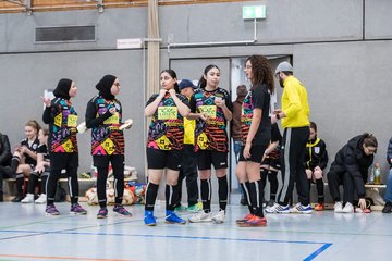 Bild 99 - B2 Loewinnen Cup